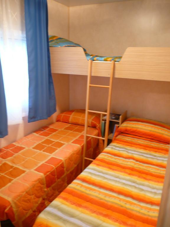 Camping Parco Capraro ลิโดดิเยโซโล ห้อง รูปภาพ