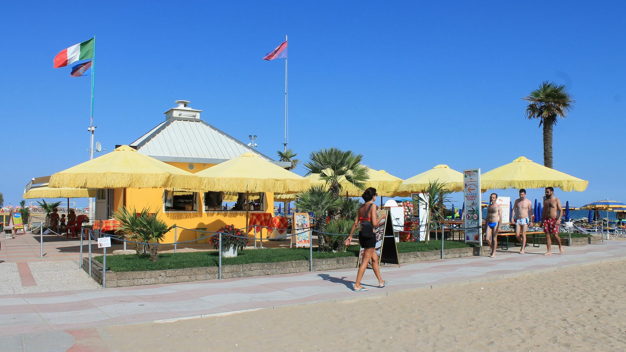 Camping Parco Capraro ลิโดดิเยโซโล ภายนอก รูปภาพ